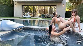 big natural tits angela white and sasha grey lesbian