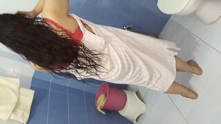 busty asian desi bhabhi alone bath hot porn videos xxx